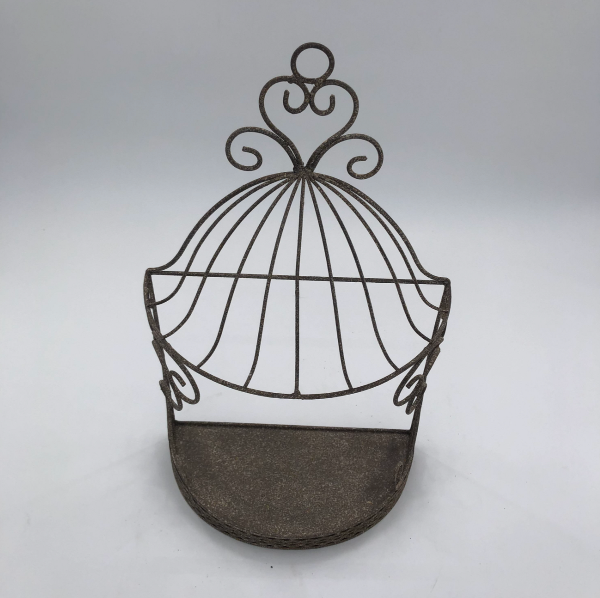 Vintage Metal Wall-Mounted Hanging Shelf – Rustic Iron Display Organizer