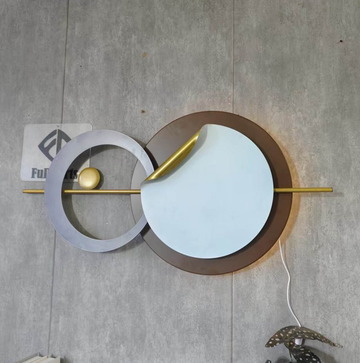 LED Backlit Decorative Wall Mirror – Modern Illuminated Accent for Home